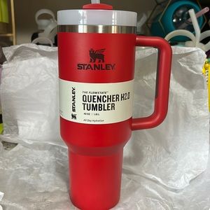 NWT Stanley Quencher 40oz